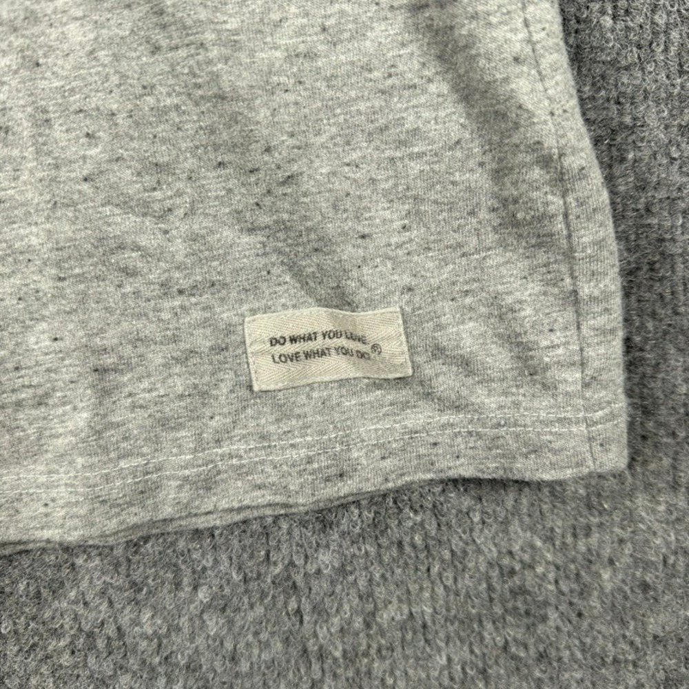 Life is Good Crusher Tee Womens Size‎ XL Gray Chocolate Quote Long Sleeve V-Neck - Picture 5 of 14